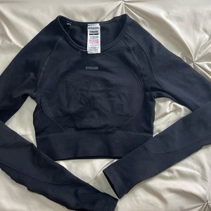 XS gymshark cropped top